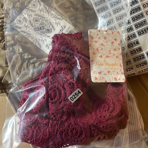 NWT Chase me lace brami - Picture 6 of 6